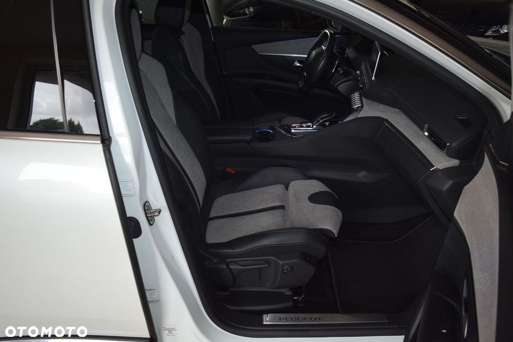 Peugeot 3008 1.6 PureTech Hybrid4 PHEV GT S&S EAT8 - 20