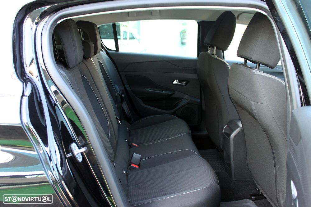 Peugeot 308 PureTech 130 EAT8 Active Pack - 47