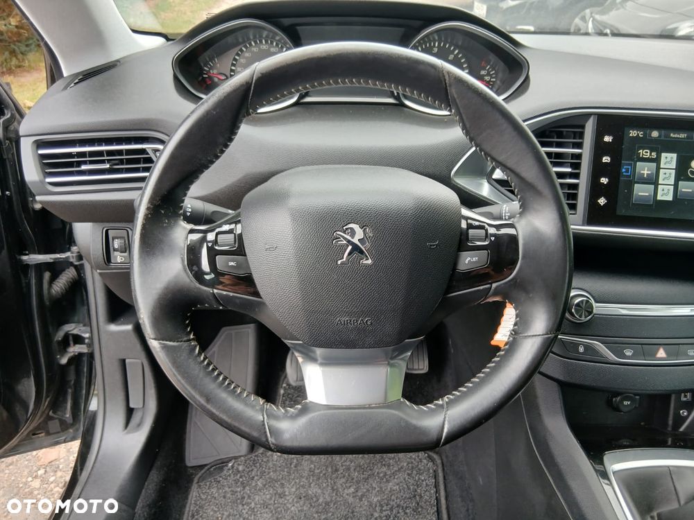 Peugeot 308 1.6 BlueHDi Business Line S&S - 23