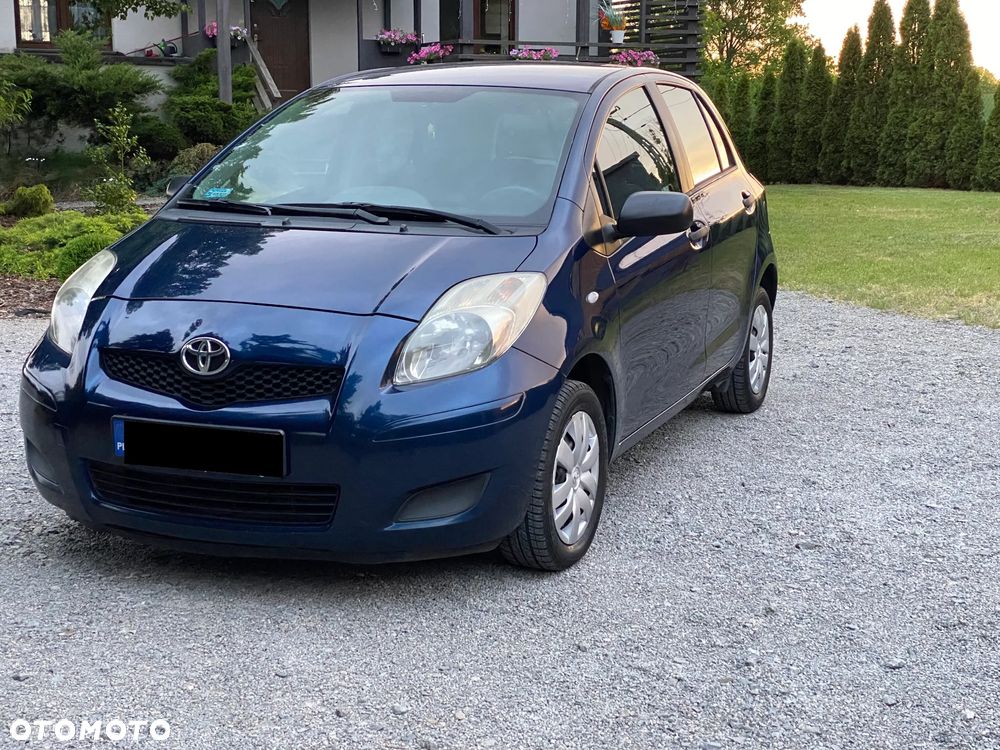 Toyota Yaris - 28