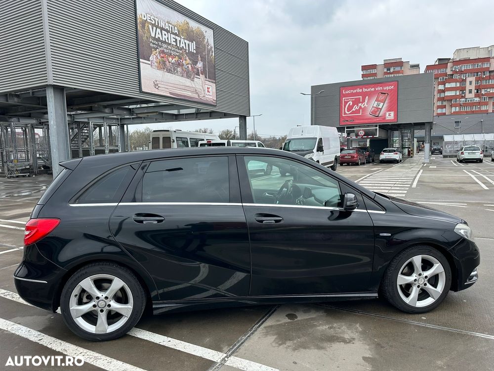 Mercedes-Benz B 180 BlueEfficiency Edition 1 - 5