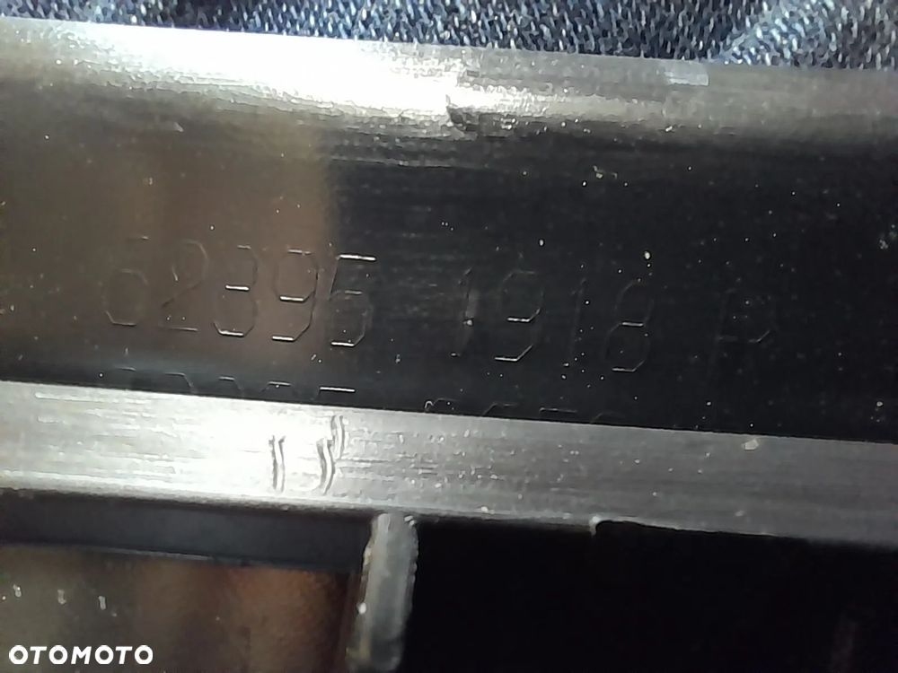 RENAULT TRAFIC III LIFT atrapa grill listwa  628951918R - 7