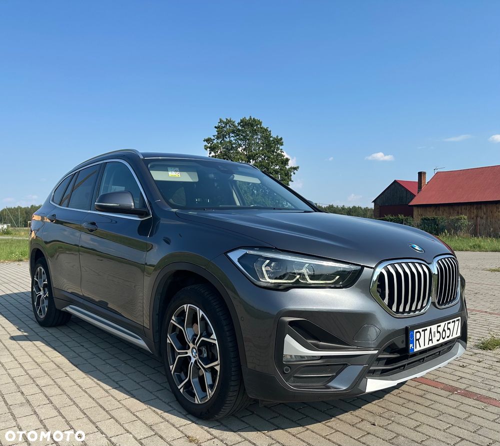BMW X1 xDrive18d xLine - 1