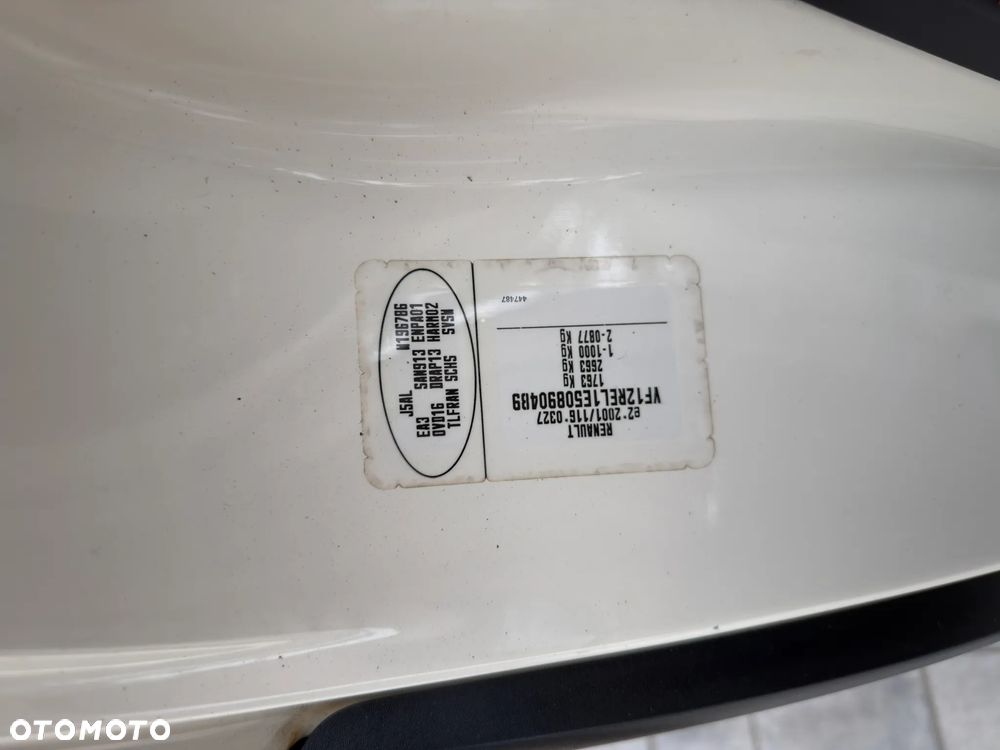 Renault Captur 1.5 dCi Energy Limited EDC - 24