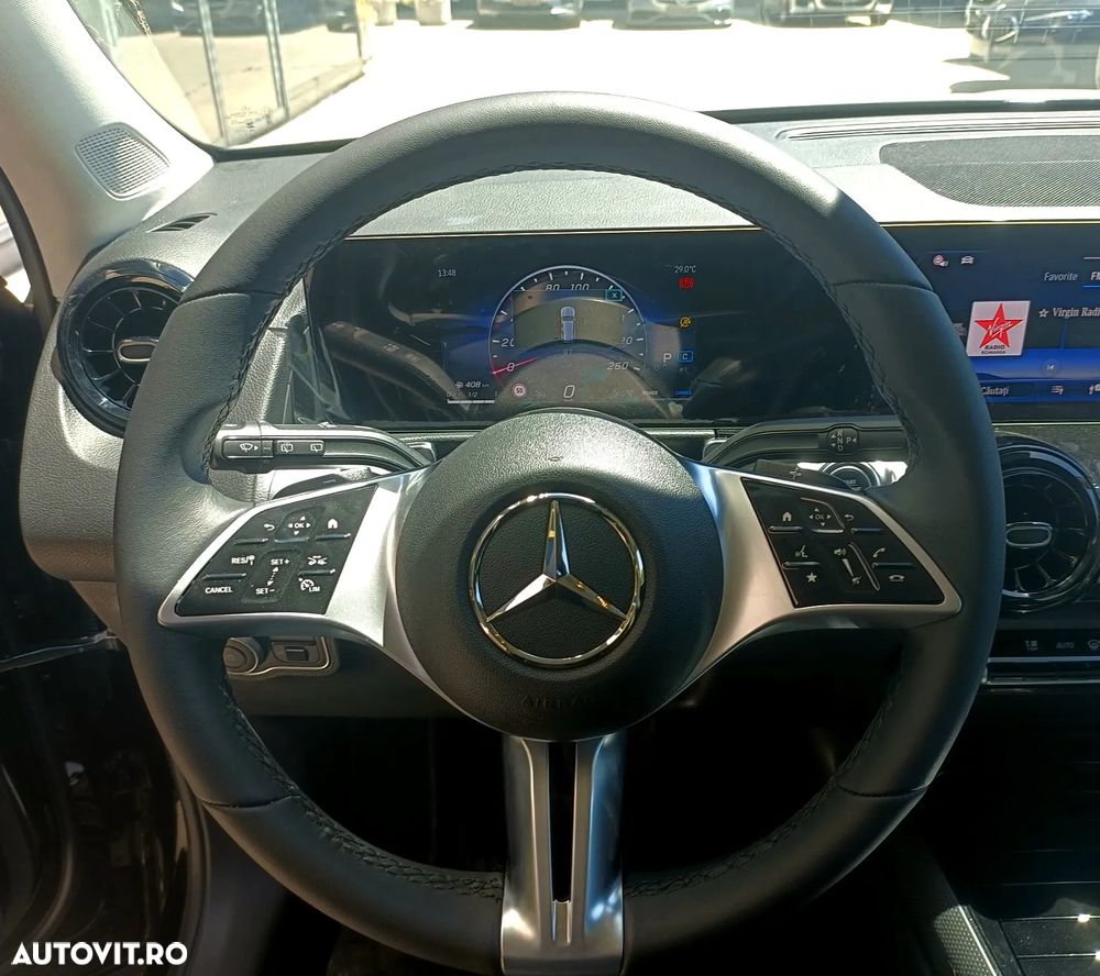 MERCEDES-BENZ GLB 2024 — imagine 18
