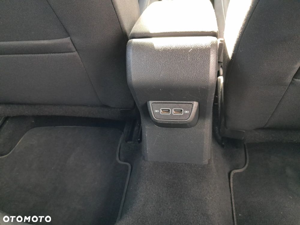 Volkswagen Polo 1.6 TDI SCR DSG Comfortline - 20