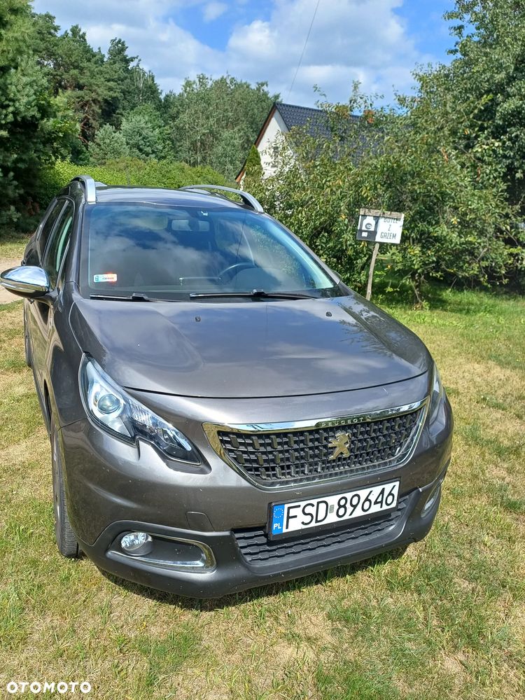 Peugeot 2008 1.2 Pure Tech Style - 1