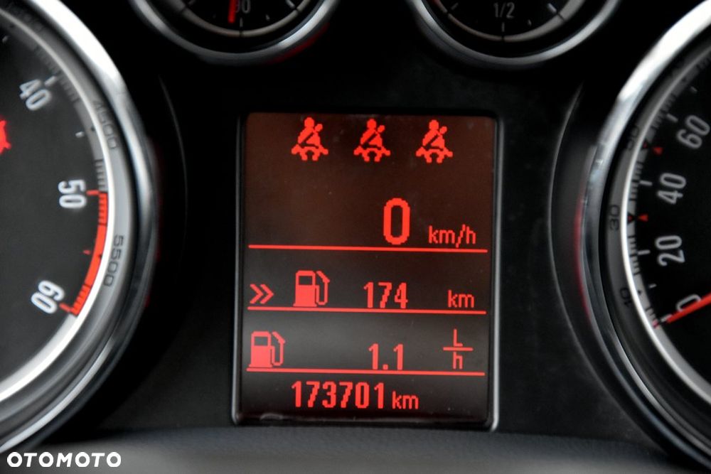 Opel Mokka 1.6 CDTI Cosmo S&S - 38