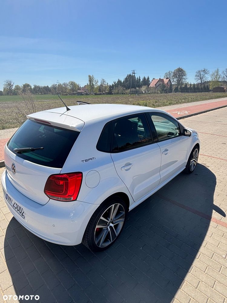 Volkswagen Polo 1.6 TDI Blue Motion Team - 6