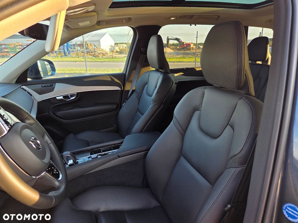 Volvo XC 90 B5 D AWD Plus Bright - 18