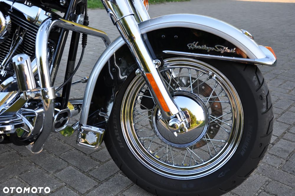 Harley-Davidson Softail Heritage Classic - 14