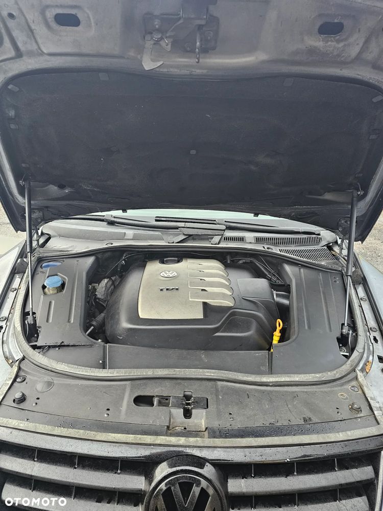 Volkswagen Touareg 2.5 R5 TDI DPF Perfect Tiptr - 16