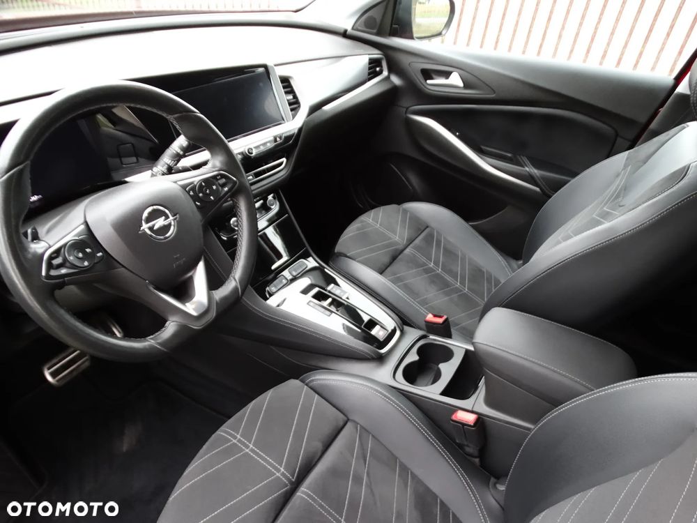 Opel Grandland X - 10