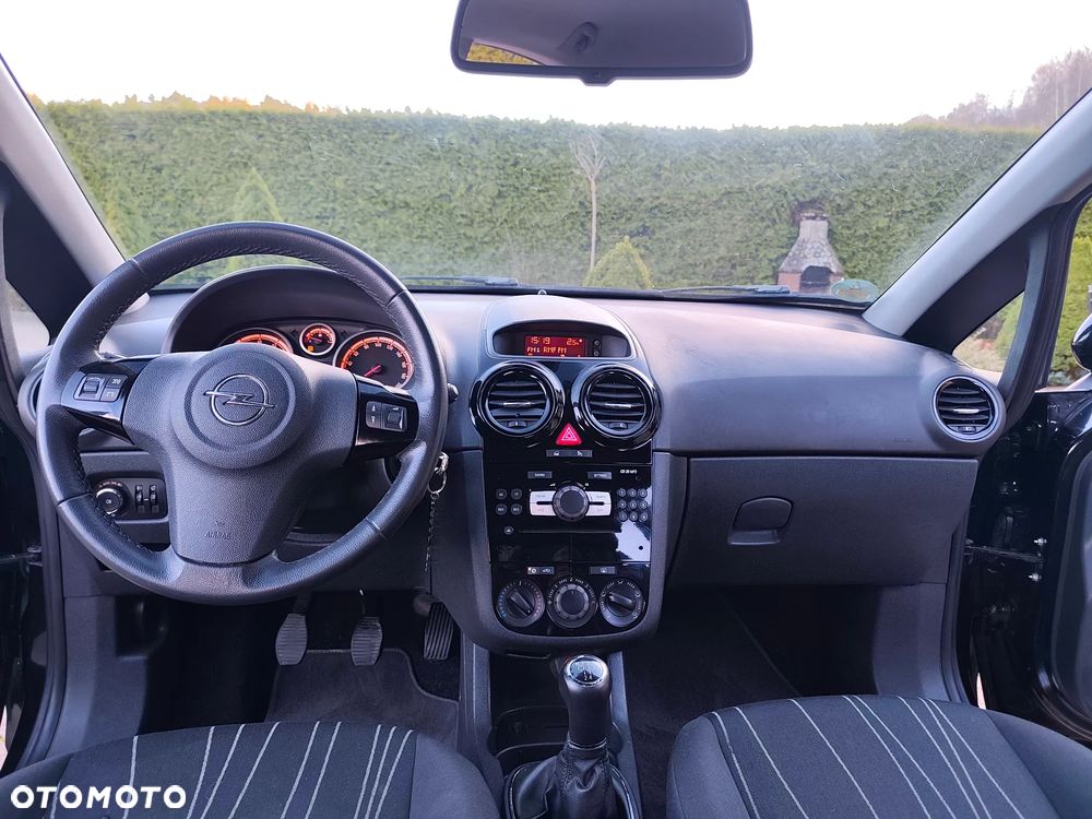 Opel Corsa 1.4 16V Edition - 25