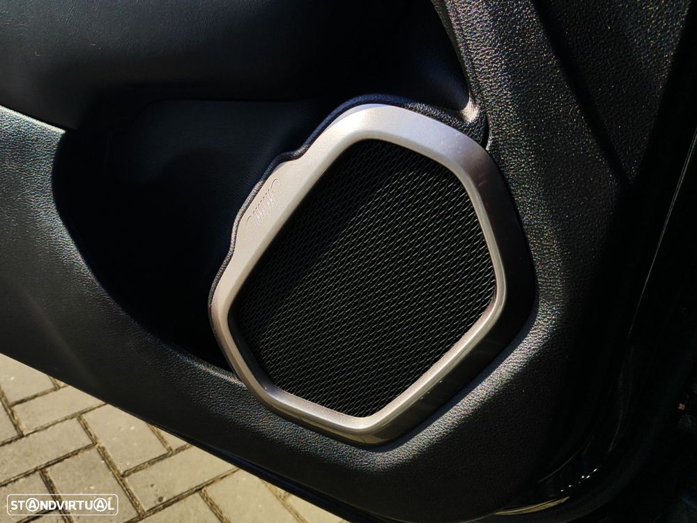 Jeep Renegade 1.0 T Limited - 20