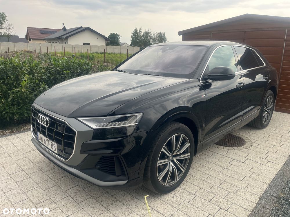 Audi Q8 - 16