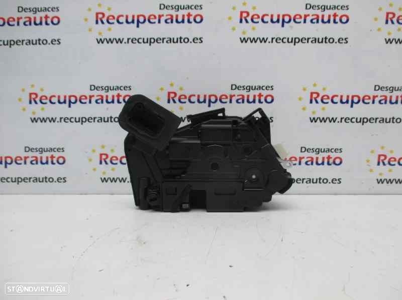 FECHADURA PORTA TRASEIRA ESQUERDA SKODA YETI 2014 - 4