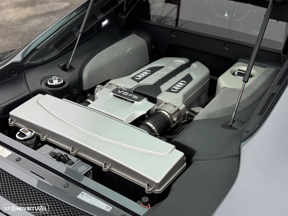 Audi R8 Coupé 4.2 FSI quattro R tronic - 8