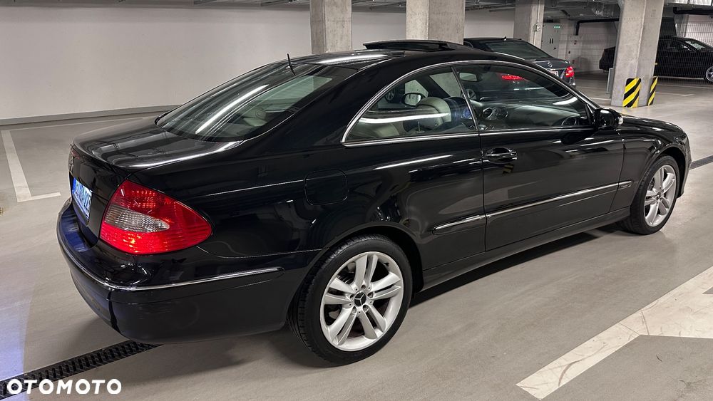 Mercedes-Benz CLK 350 7G-TRONIC Avantgarde - 7