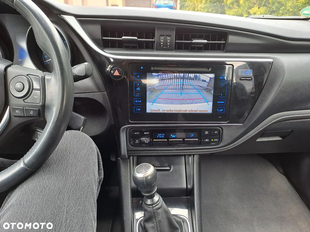Toyota Auris 1.2 Turbo Edition S+ - 9