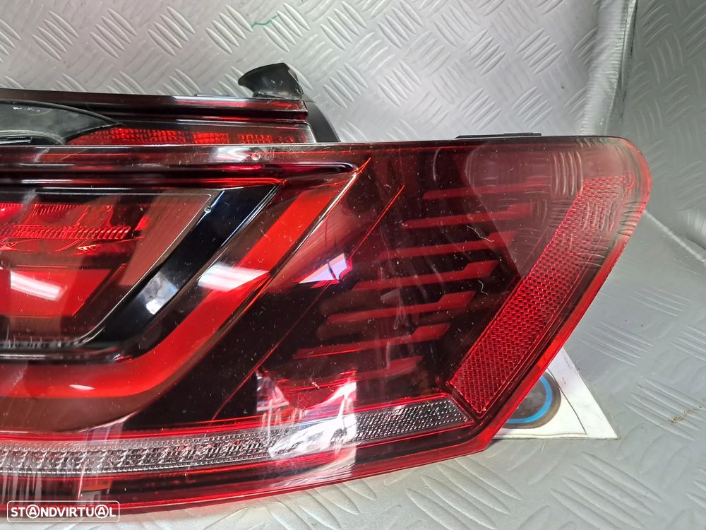 Farolim farolins VW Aerton em carro - 11