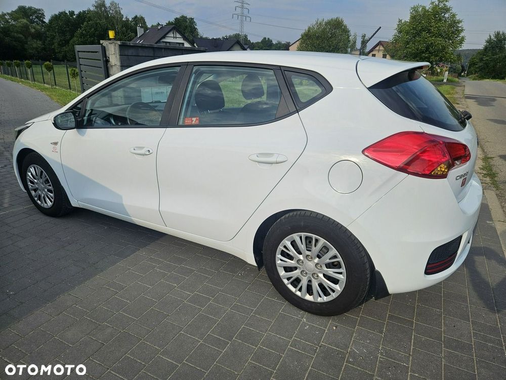 Kia Ceed - 6