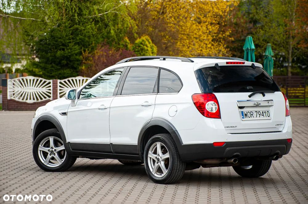 Chevrolet Captiva 2.4 2WD LT - 21