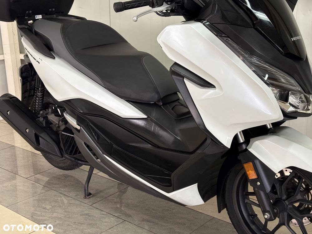 Honda NSS - 9