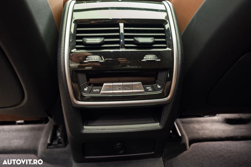 BMW X6 xDrive30d AT MHEV - 26