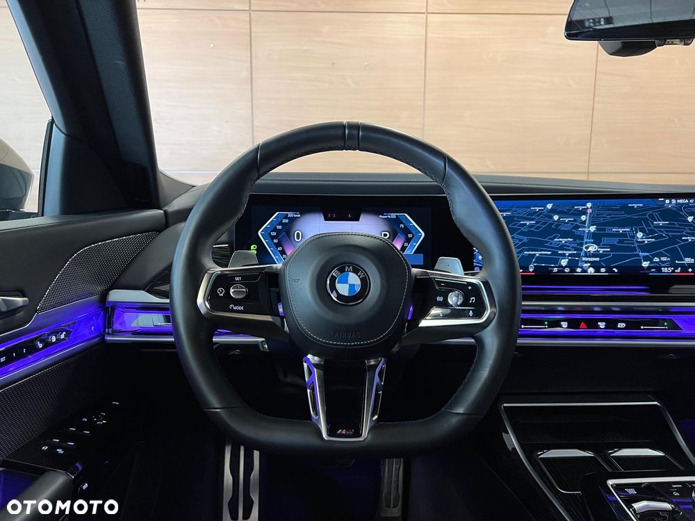 BMW Seria 7 740d xDrive mHEV M Sport sport - 16