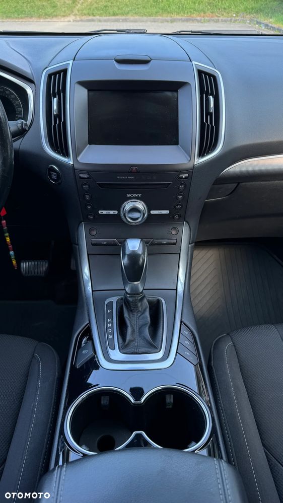 Ford S-Max 2.0 TDCi 4WD Titanium PowerShift - 11