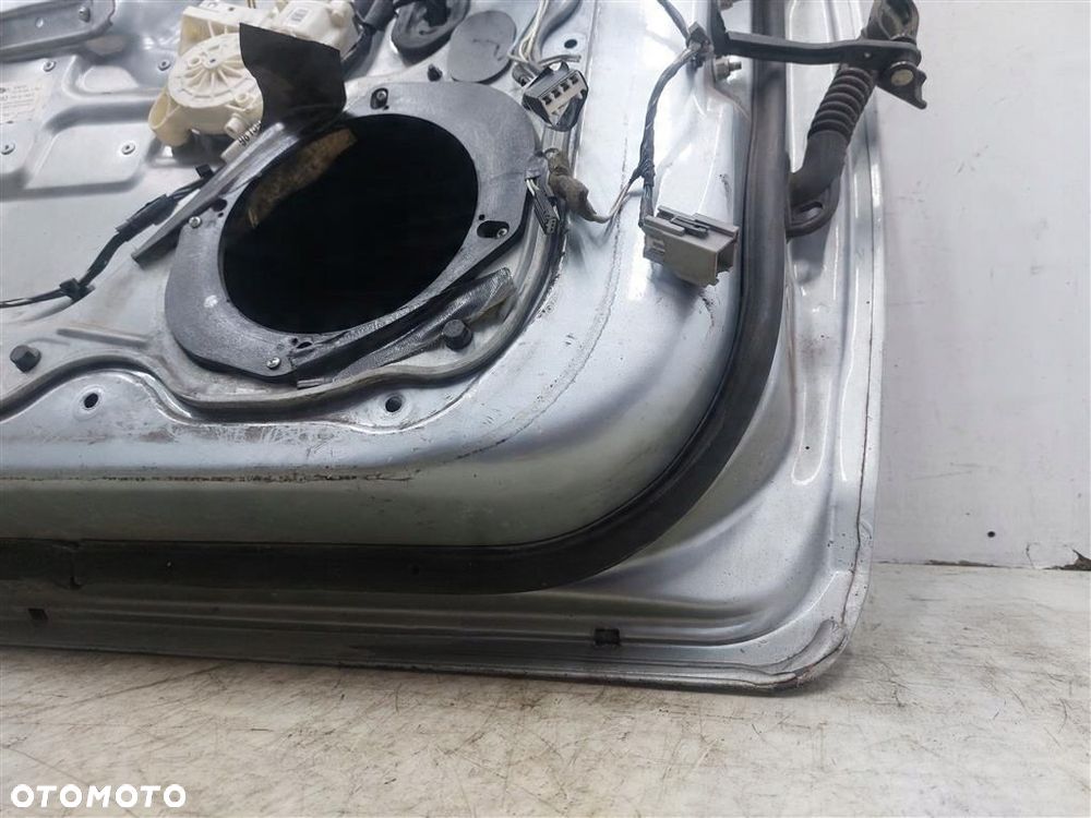 Drzwi przednie lewe przód Ford Focus Mk2  2004-2011 5DRZWI  Machine Silver - 2