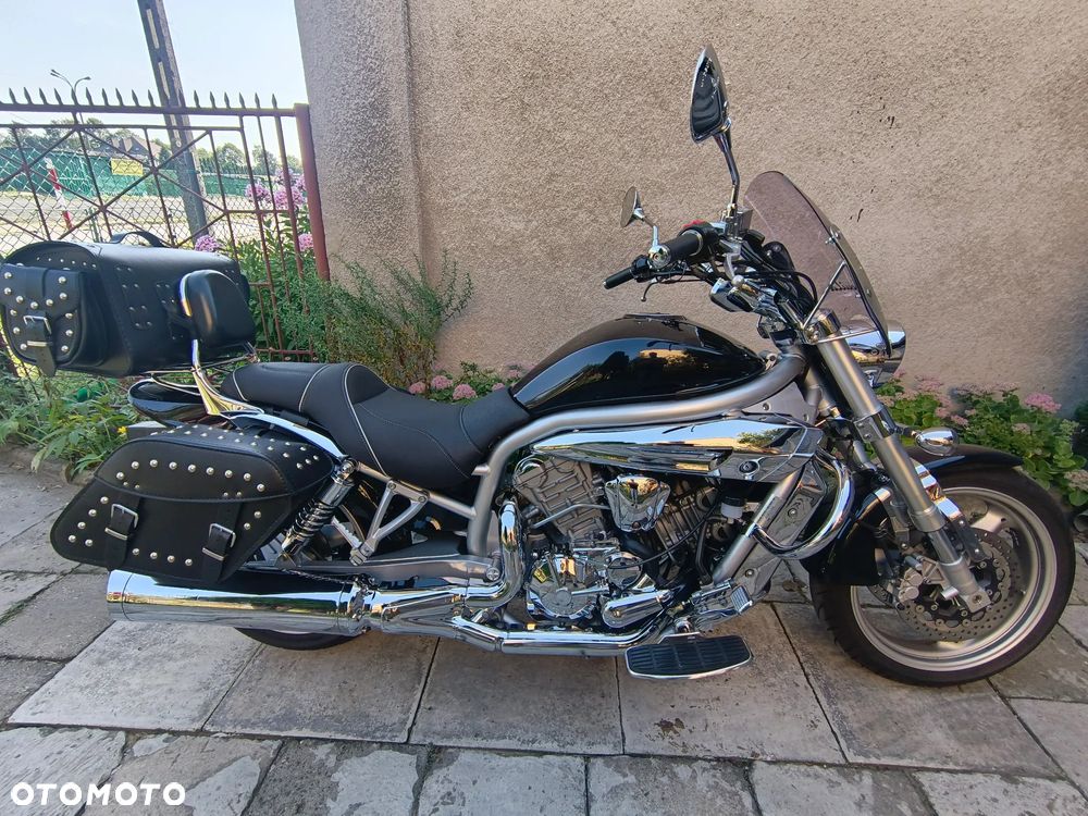 Hyosung GV