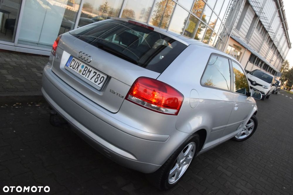 Audi A3 3-drzwiowe - 15