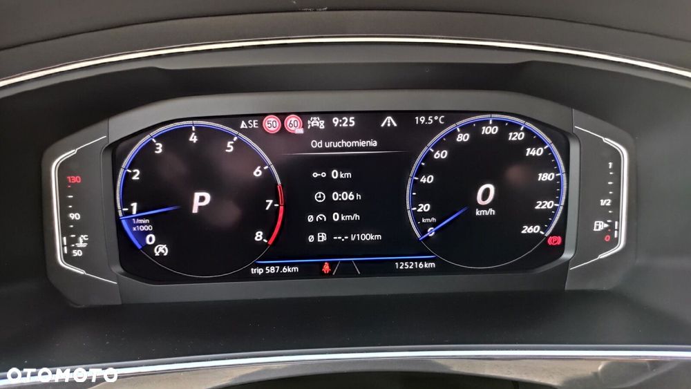 Volkswagen Tiguan - 16