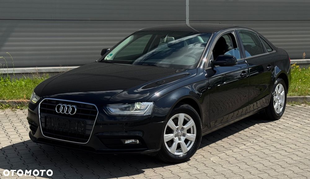 Audi A4 Limousine - 5