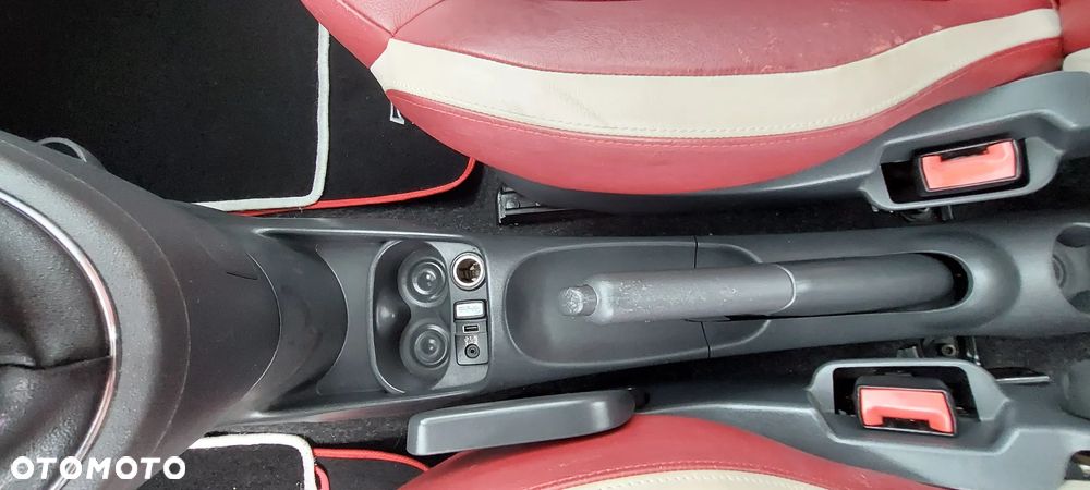 Fiat 500 1.2 8V Lounge - 30