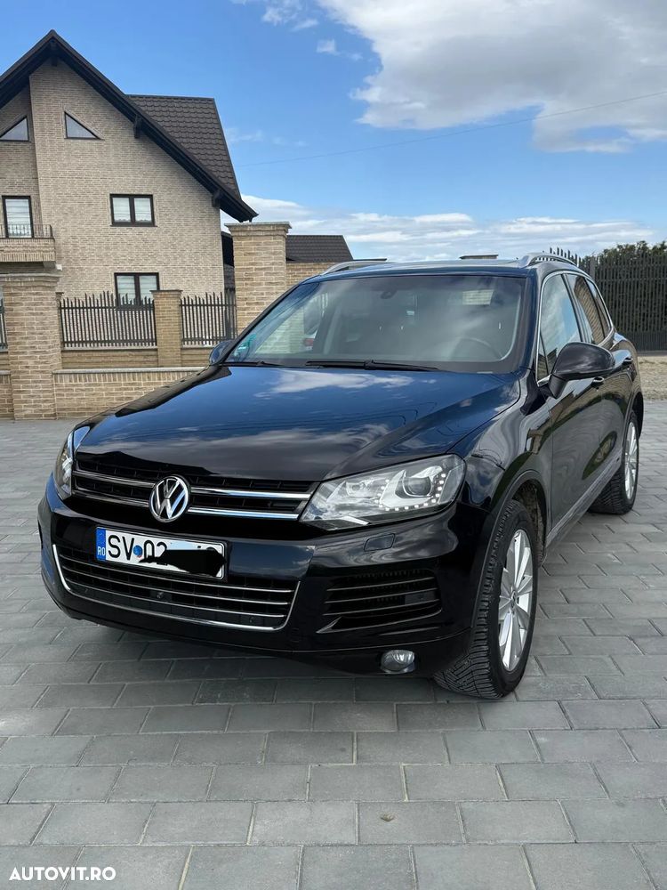 Volkswagen Touareg - 1