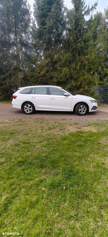 Skoda Octavia 2.0 TDI DSG Selection Plus - 3