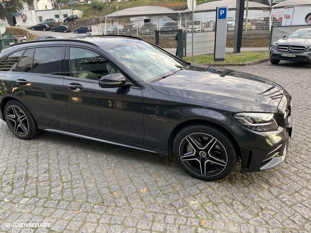 Mercedes-Benz C 300 de AMG Line - 52