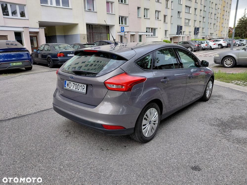 Ford Focus 1.6 Trend - 3