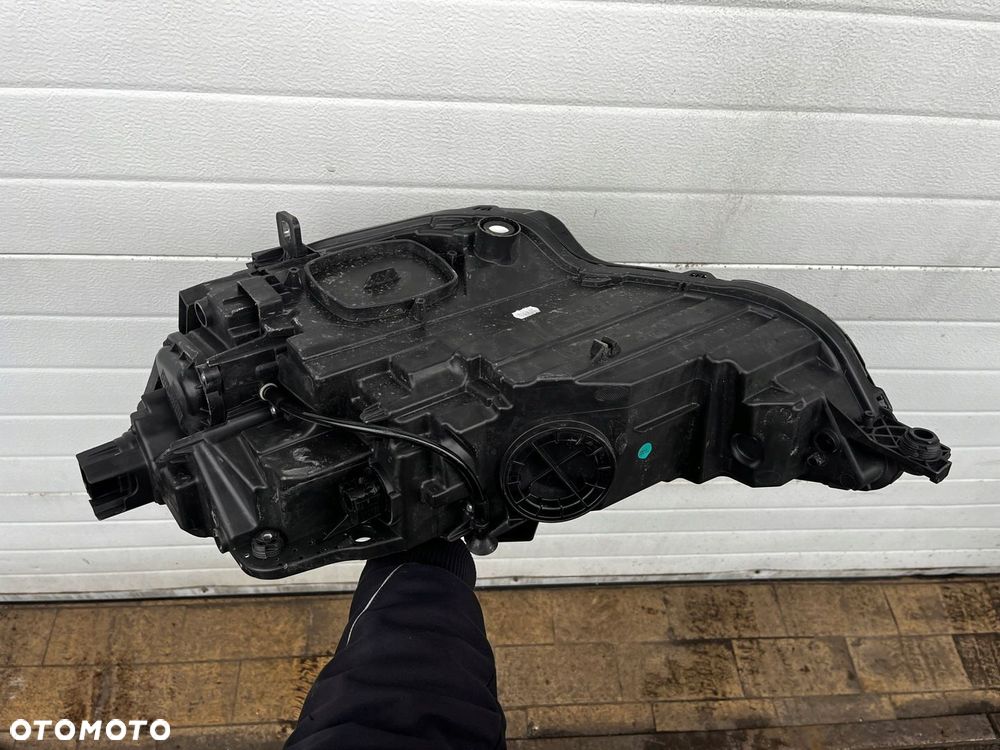 Lampa prawa przednia AUDI A3 8Y 8Y0 LED - 11