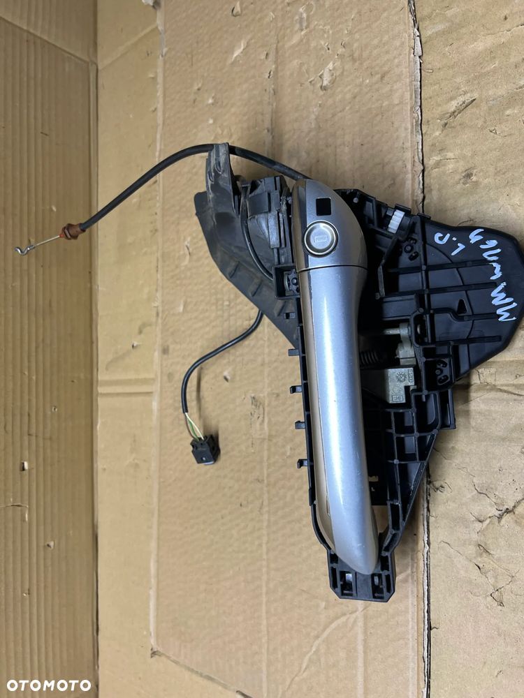 Klamka lewy przód przednia lewa Mercedes ML W164 A1647600134 - 1