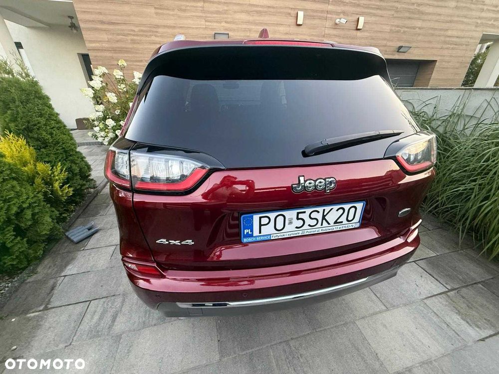 Jeep Cherokee - 8