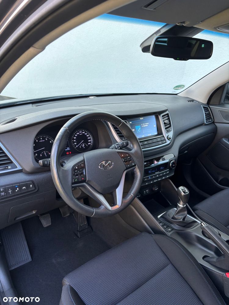Hyundai Tucson blue 1.6 GDi 2WD Intro Edition - 6