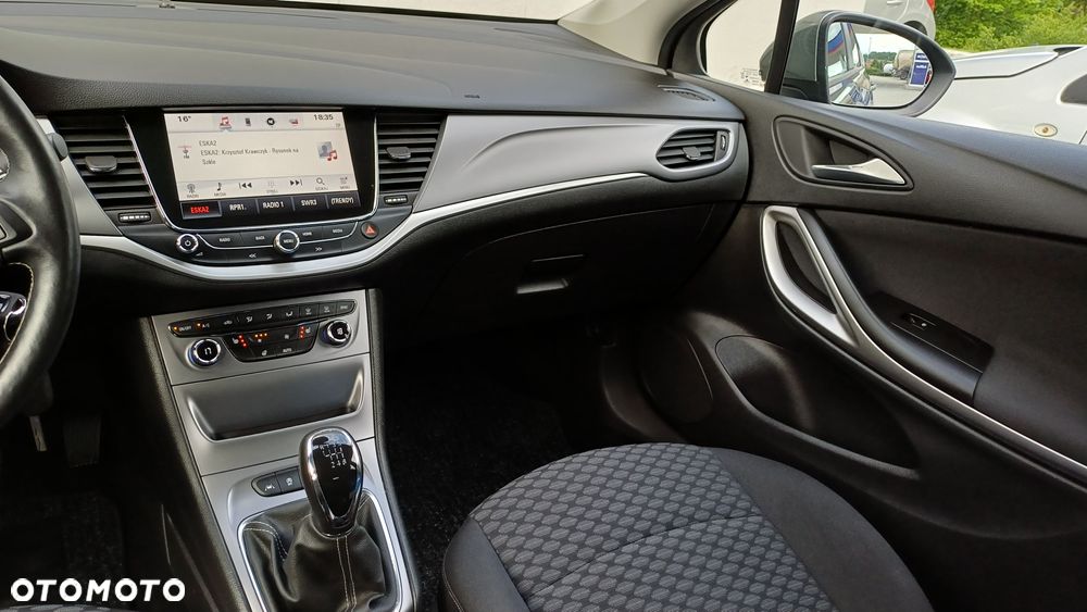 Opel Astra 1.6 D Start/Stop Innovation - 26