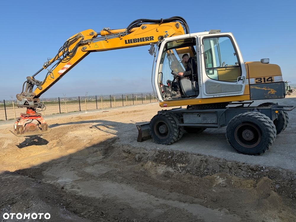Liebherr 314 - 3