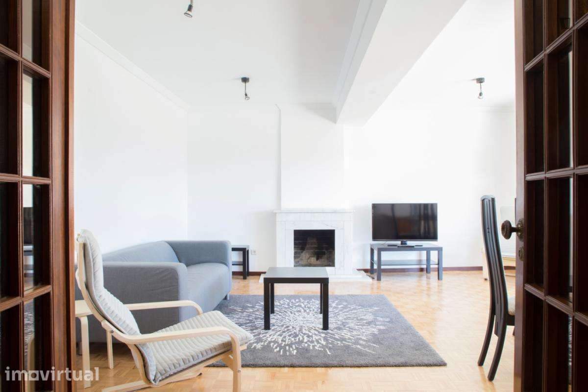 Quarto - localizado em Paranhos Porto - Grande imagem: 5/22