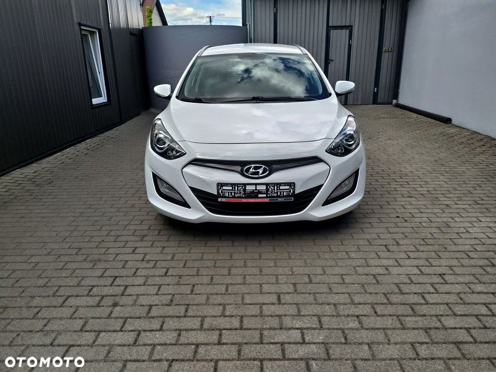 Hyundai i30 1.6 GDI BlueDrive Comfort - 10
