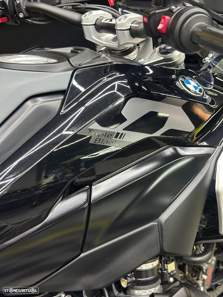 BMW R 1300 GS Triple black - 4